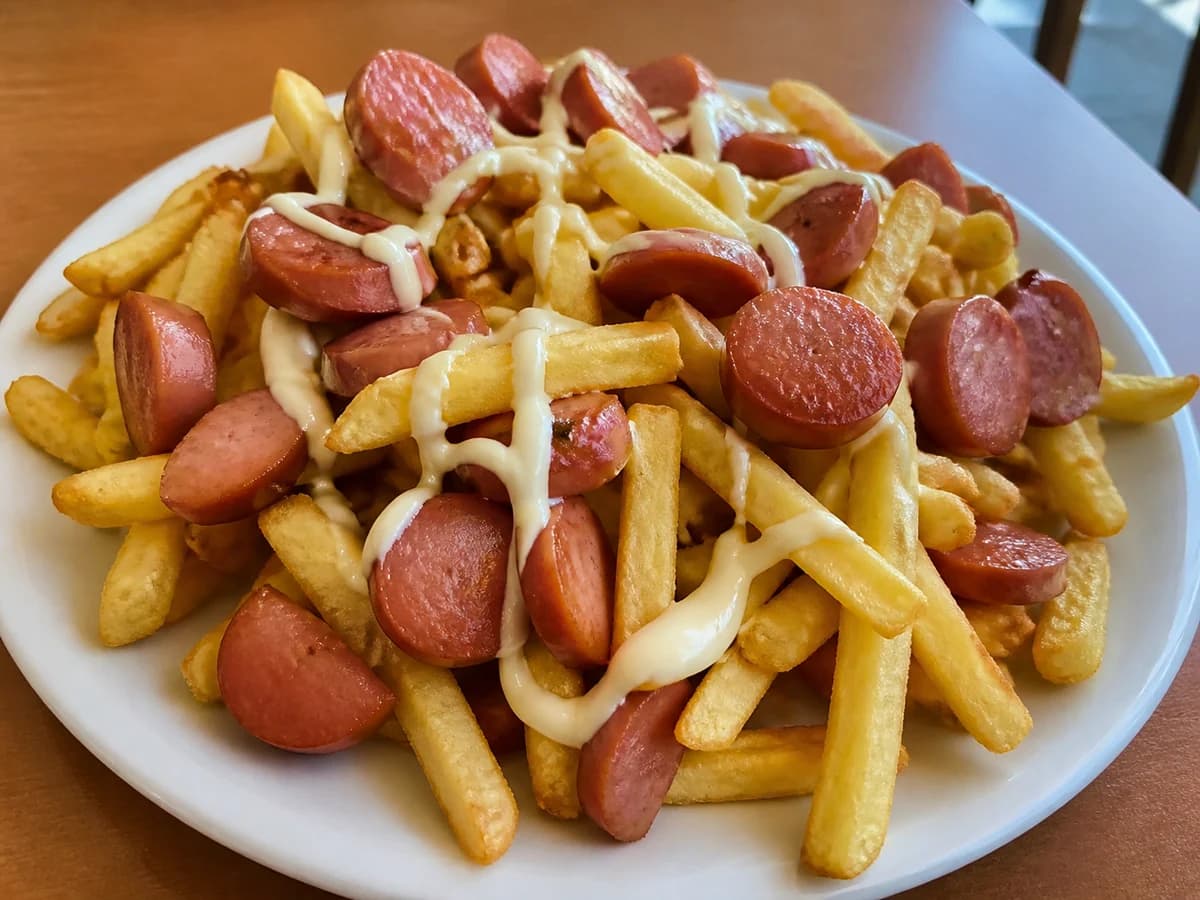 Salchipapa